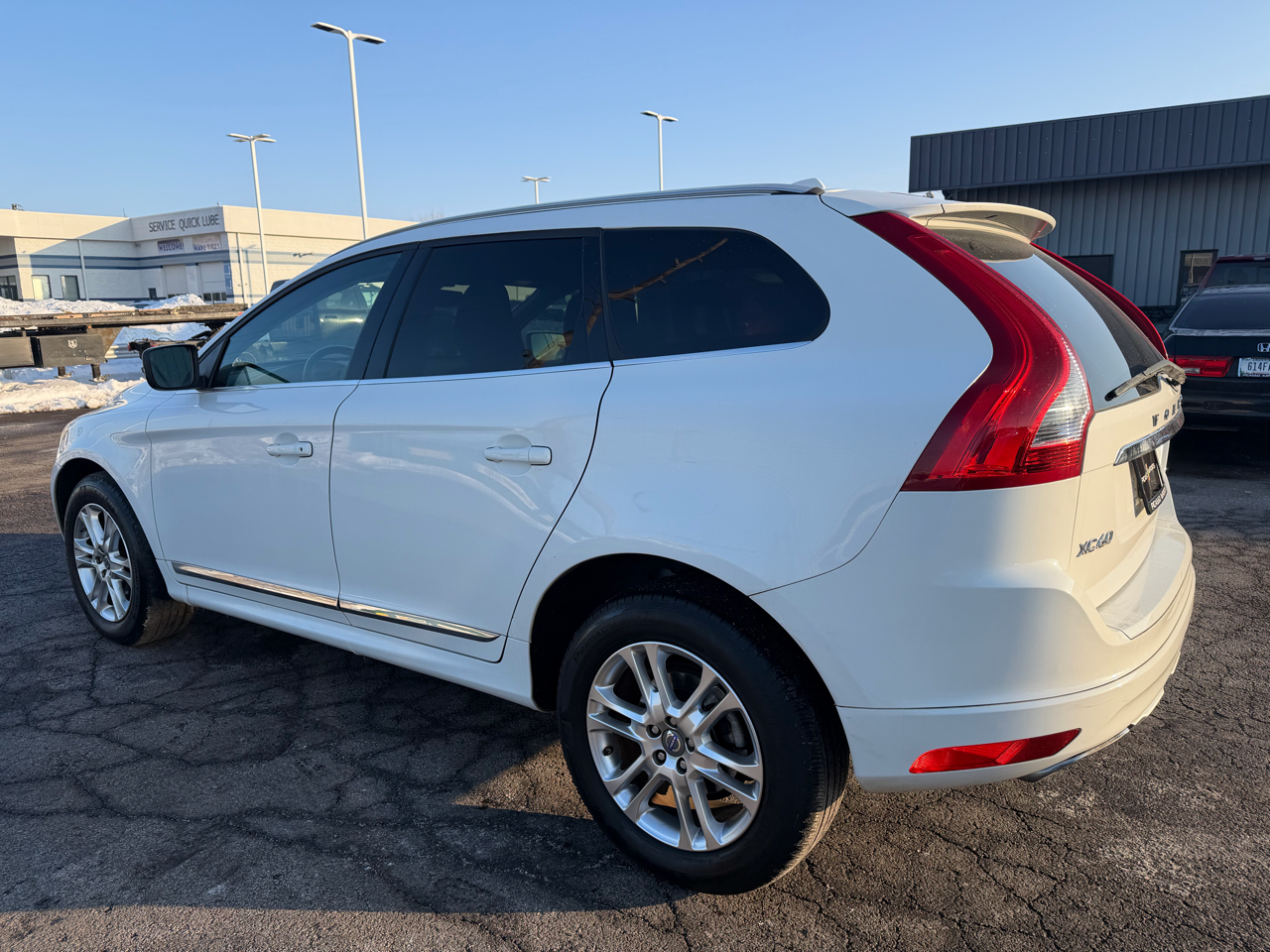 Volvo XC60 2015.5 FWD 4dr T5 Drive-E Premier 2015