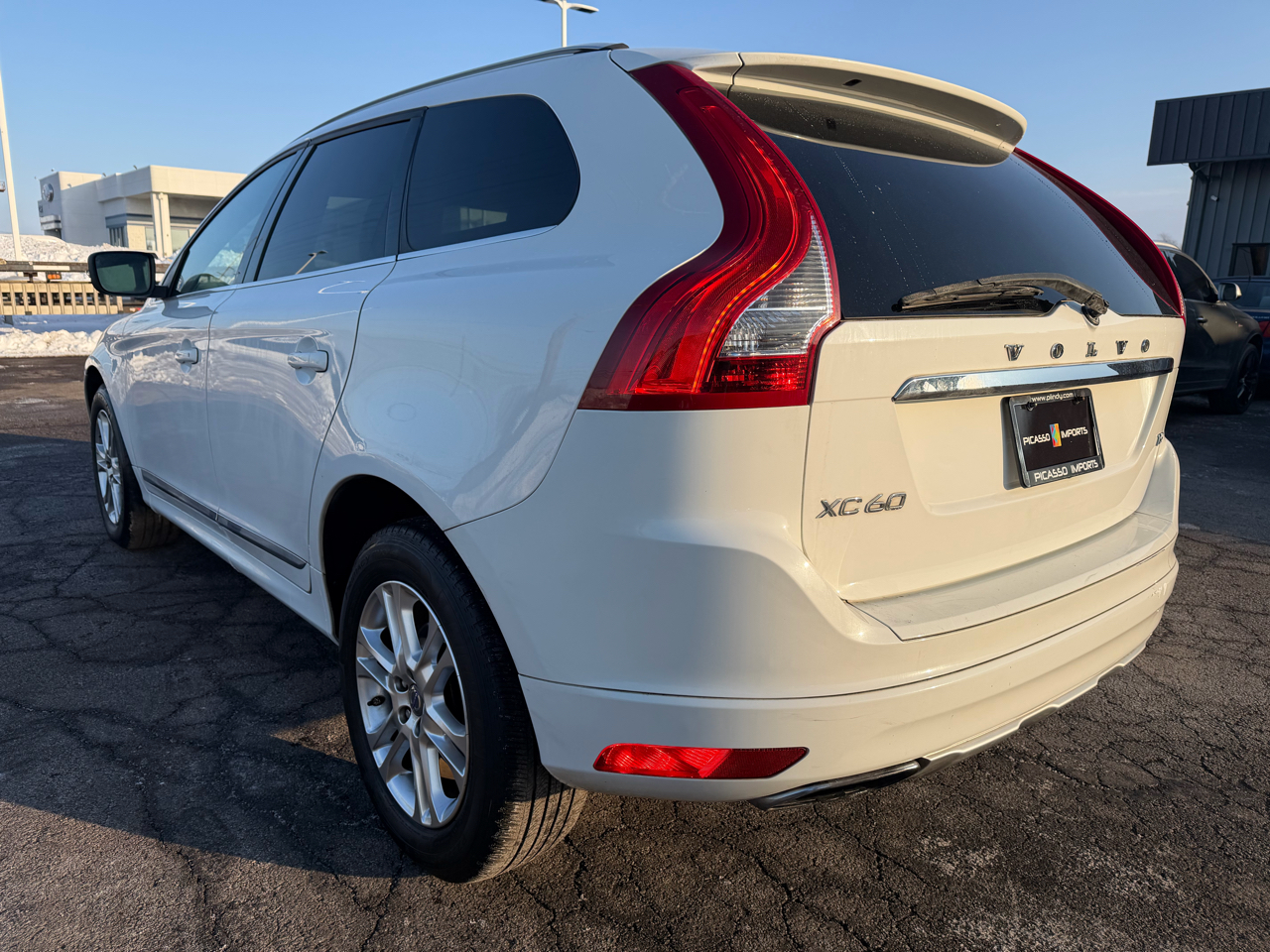 Volvo XC60 2015.5 FWD 4dr T5 Drive-E Premier 2015