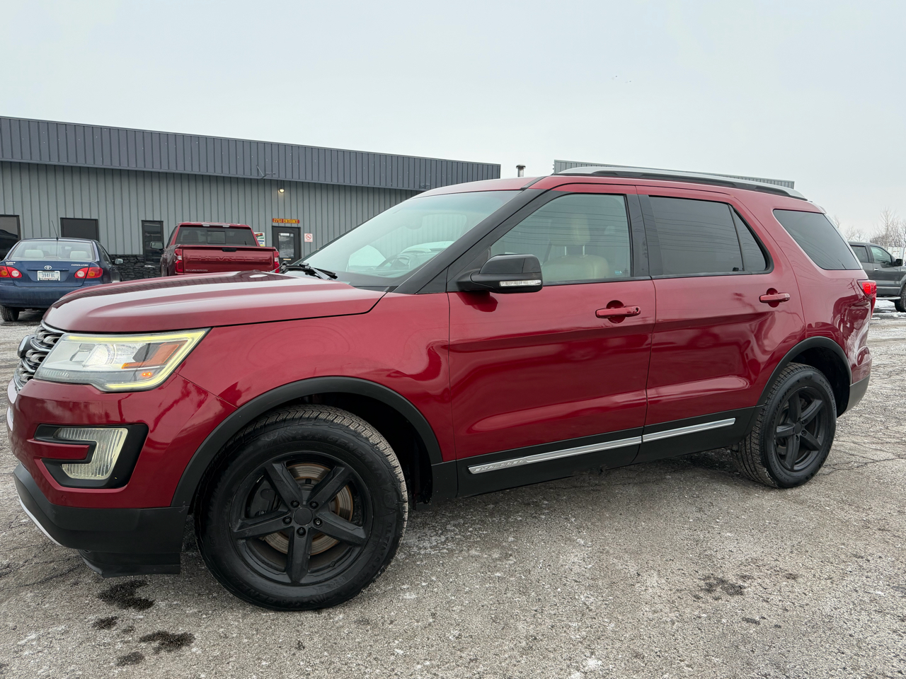 Ford Explorer 4WD 4dr XLT 2016
