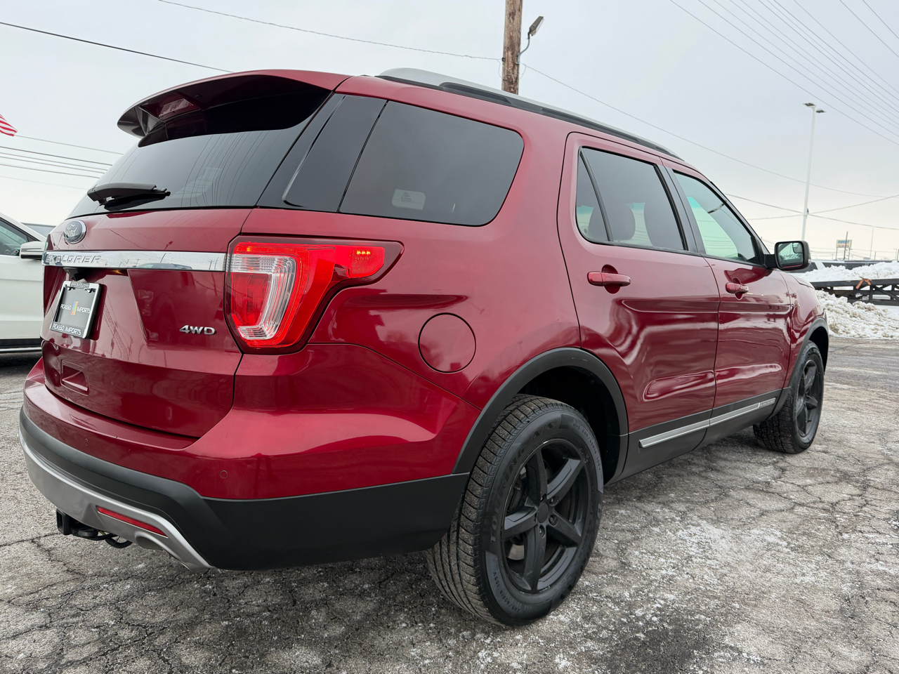 Ford Explorer 4WD 4dr XLT 2016
