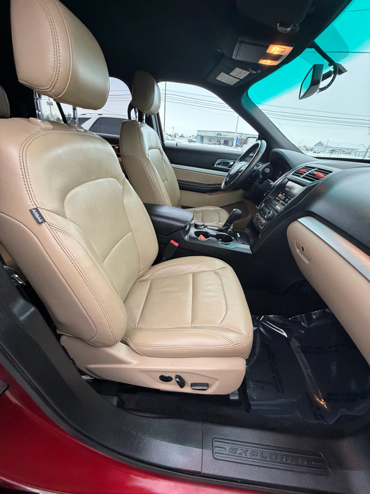 Ford Explorer 4WD 4dr XLT 2016