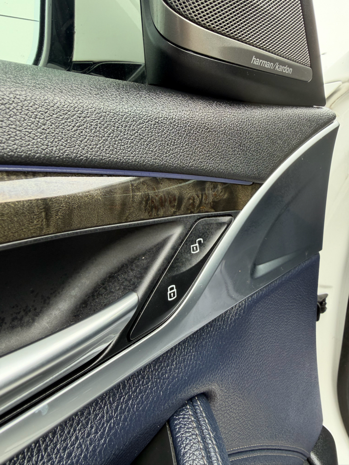 BMW 5 Series 530i xDrive Sedan 2018