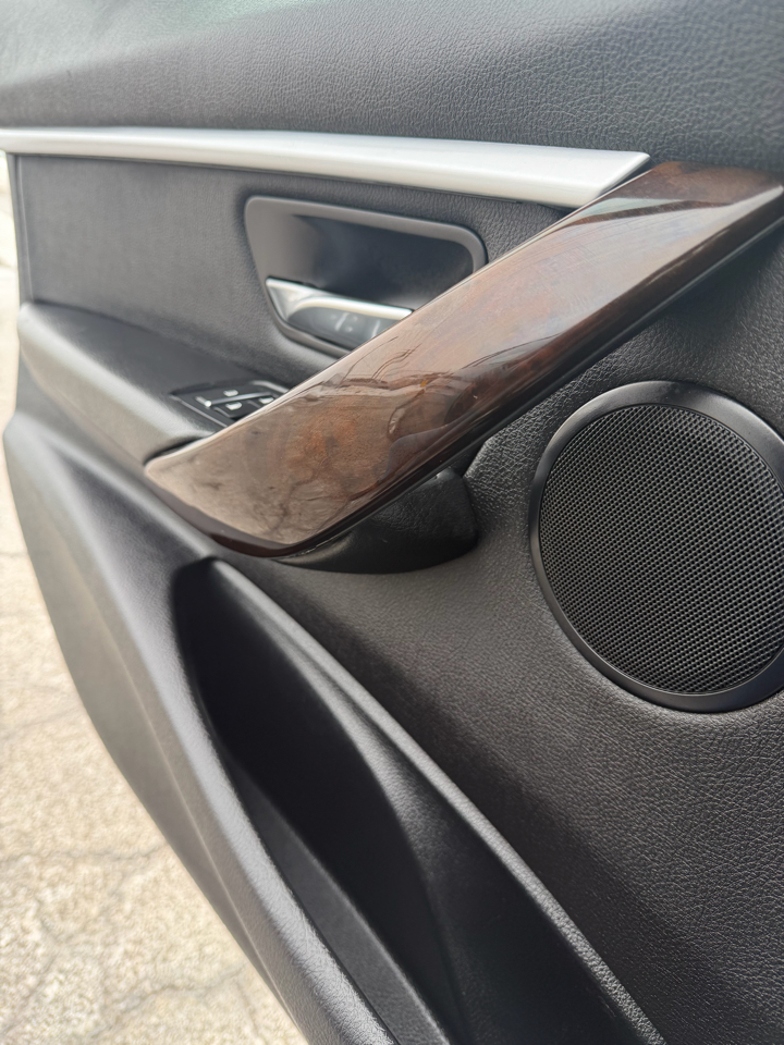 BMW 3 Series 4dr Sdn 328i xDrive AWD SULEV South Africa 2016