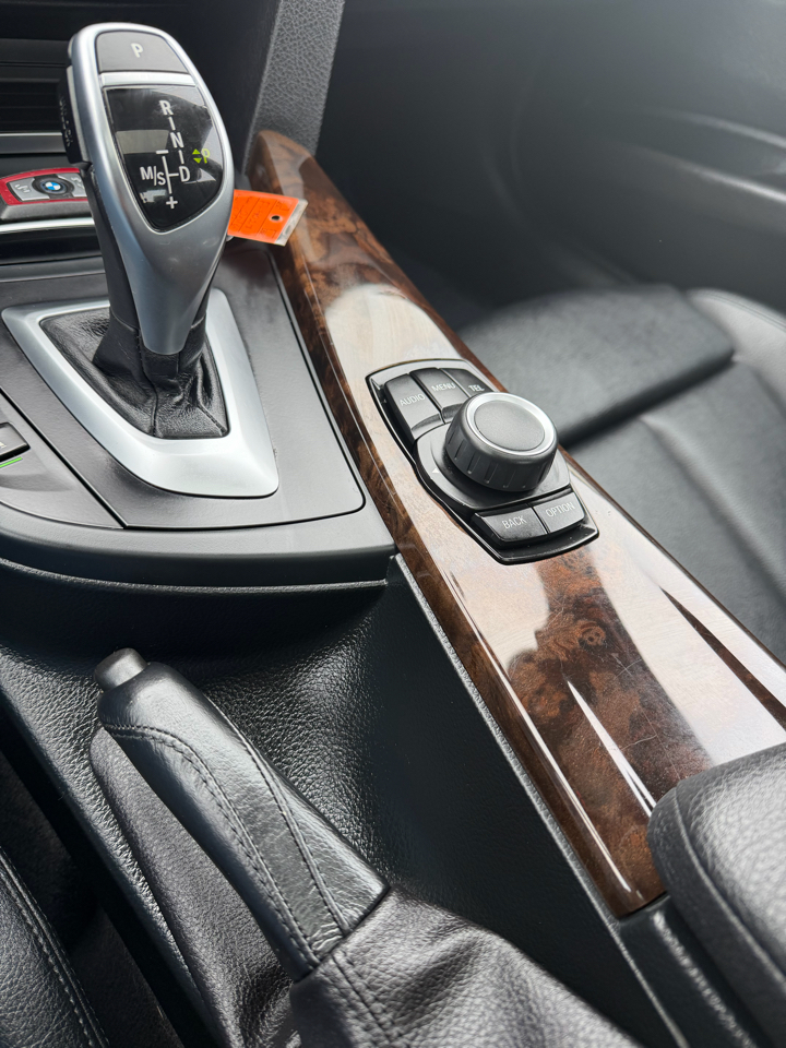 BMW 3 Series 4dr Sdn 328i xDrive AWD SULEV South Africa 2016