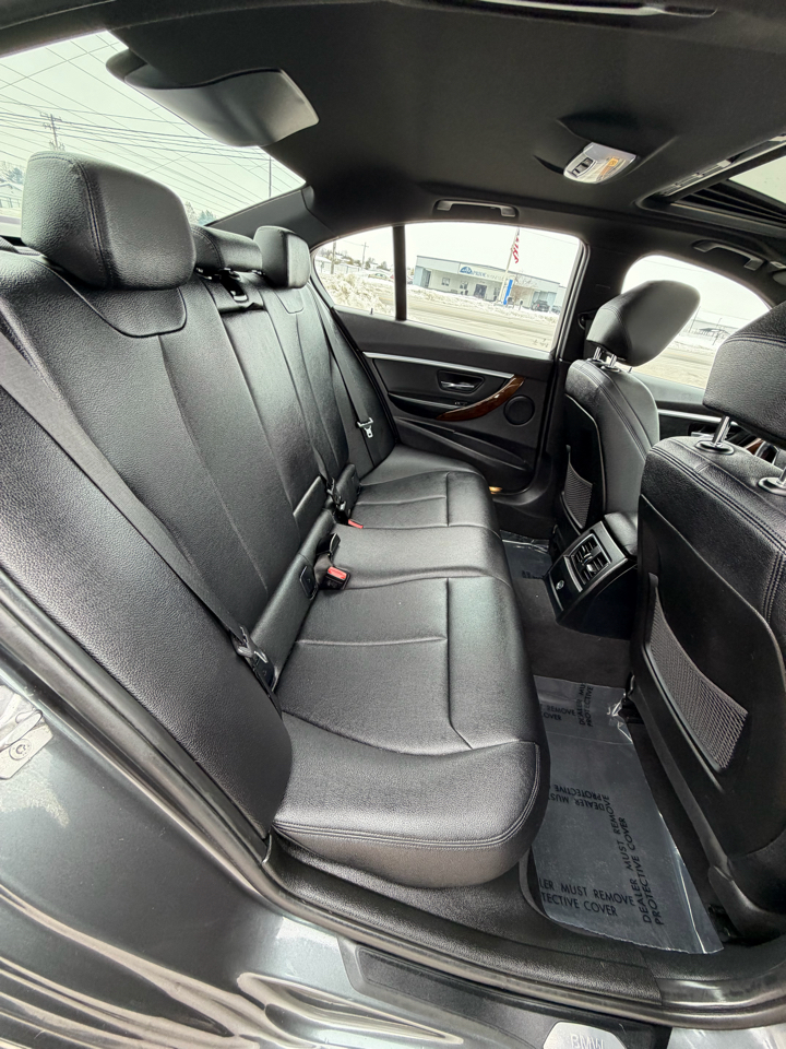 BMW 3 Series 4dr Sdn 328i xDrive AWD SULEV South Africa 2016