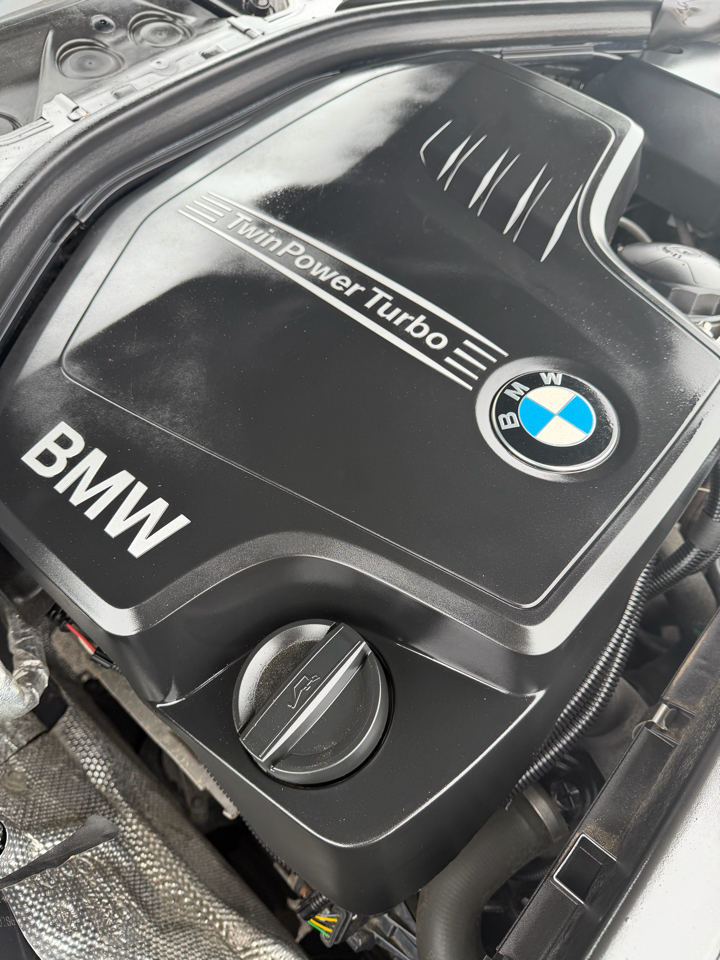 BMW 3 Series 4dr Sdn 328i xDrive AWD SULEV South Africa 2016