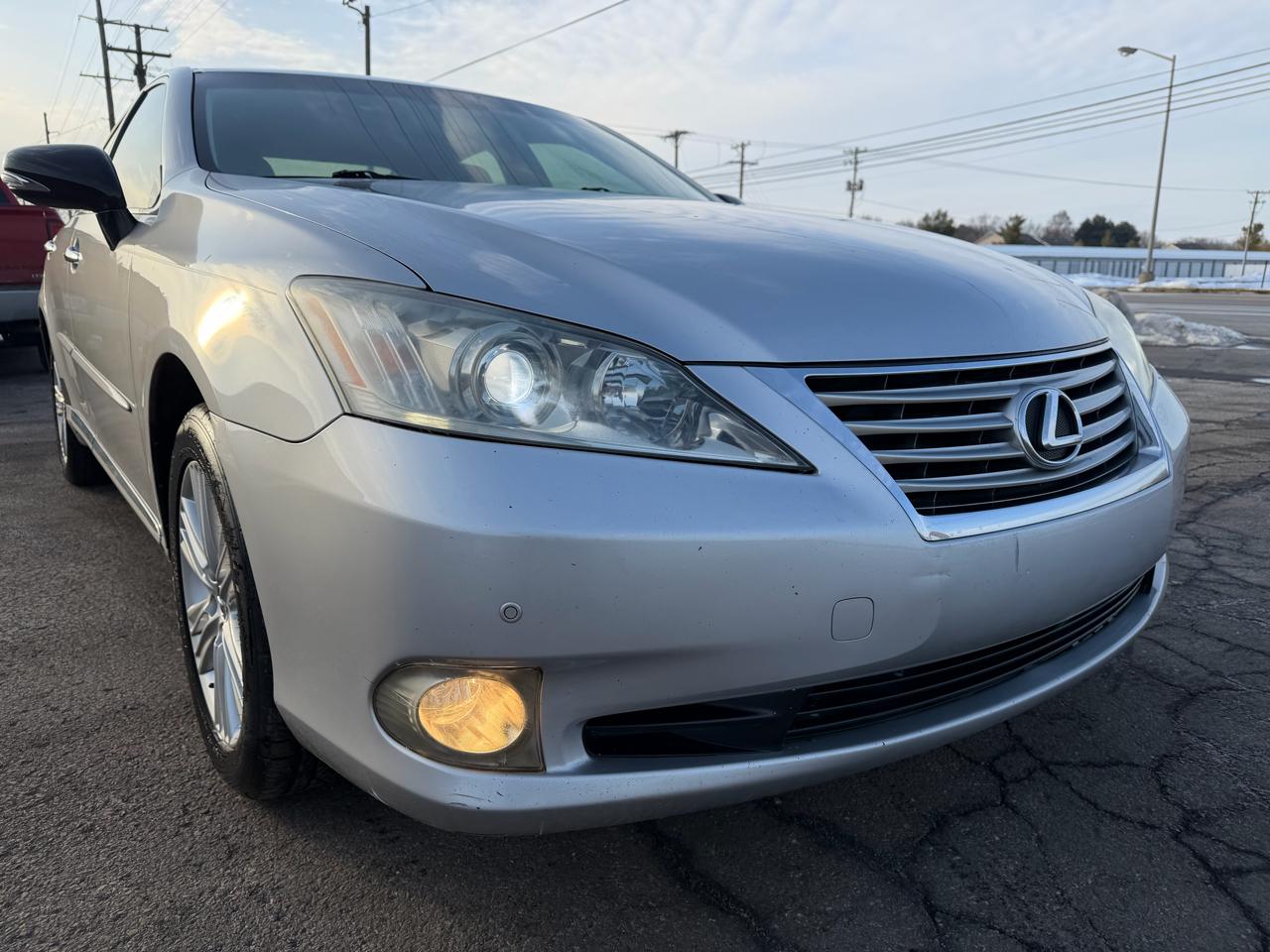Lexus ES 350 4dr Sdn 2010