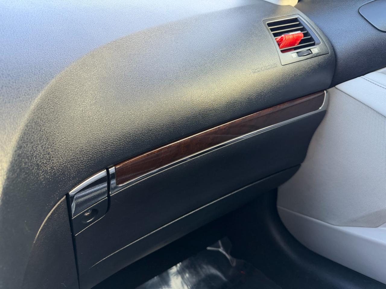 Lexus ES 350 4dr Sdn 2010