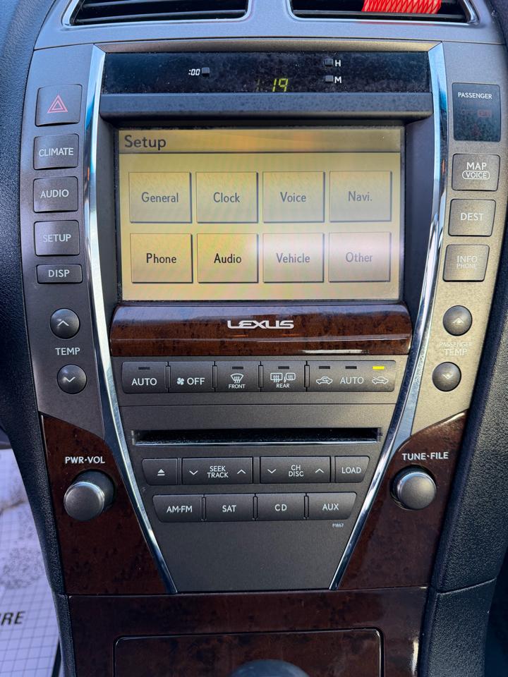 Lexus ES 350 4dr Sdn 2010