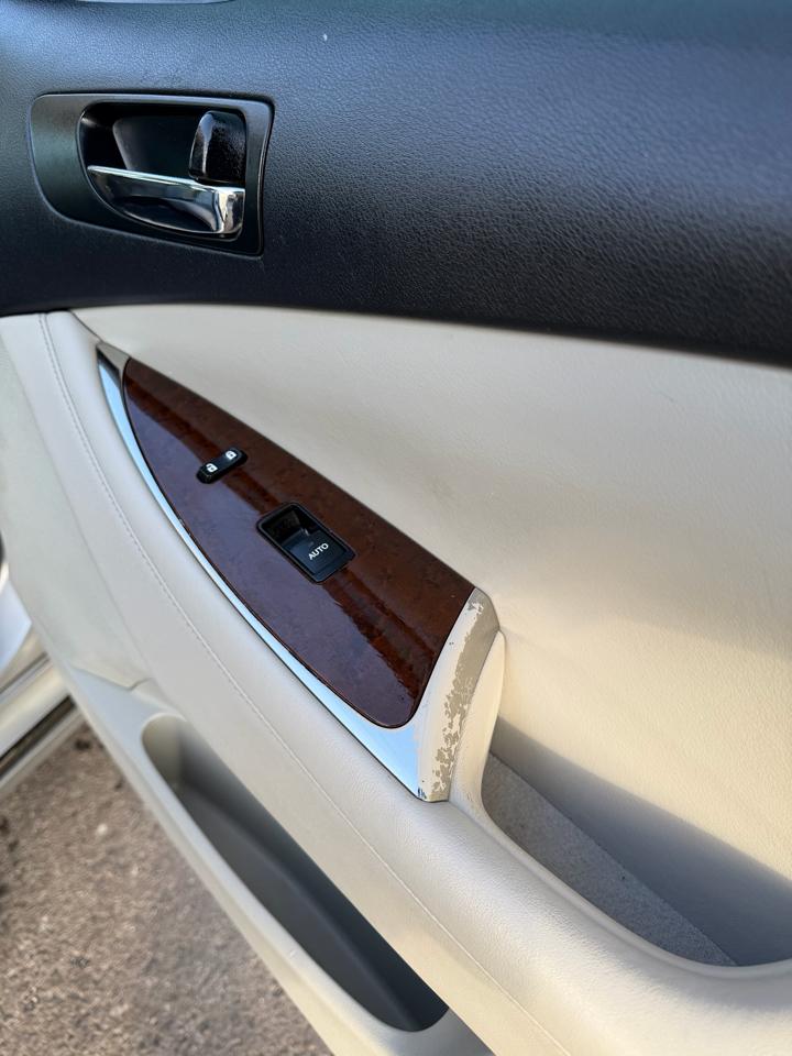 Lexus ES 350 4dr Sdn 2010