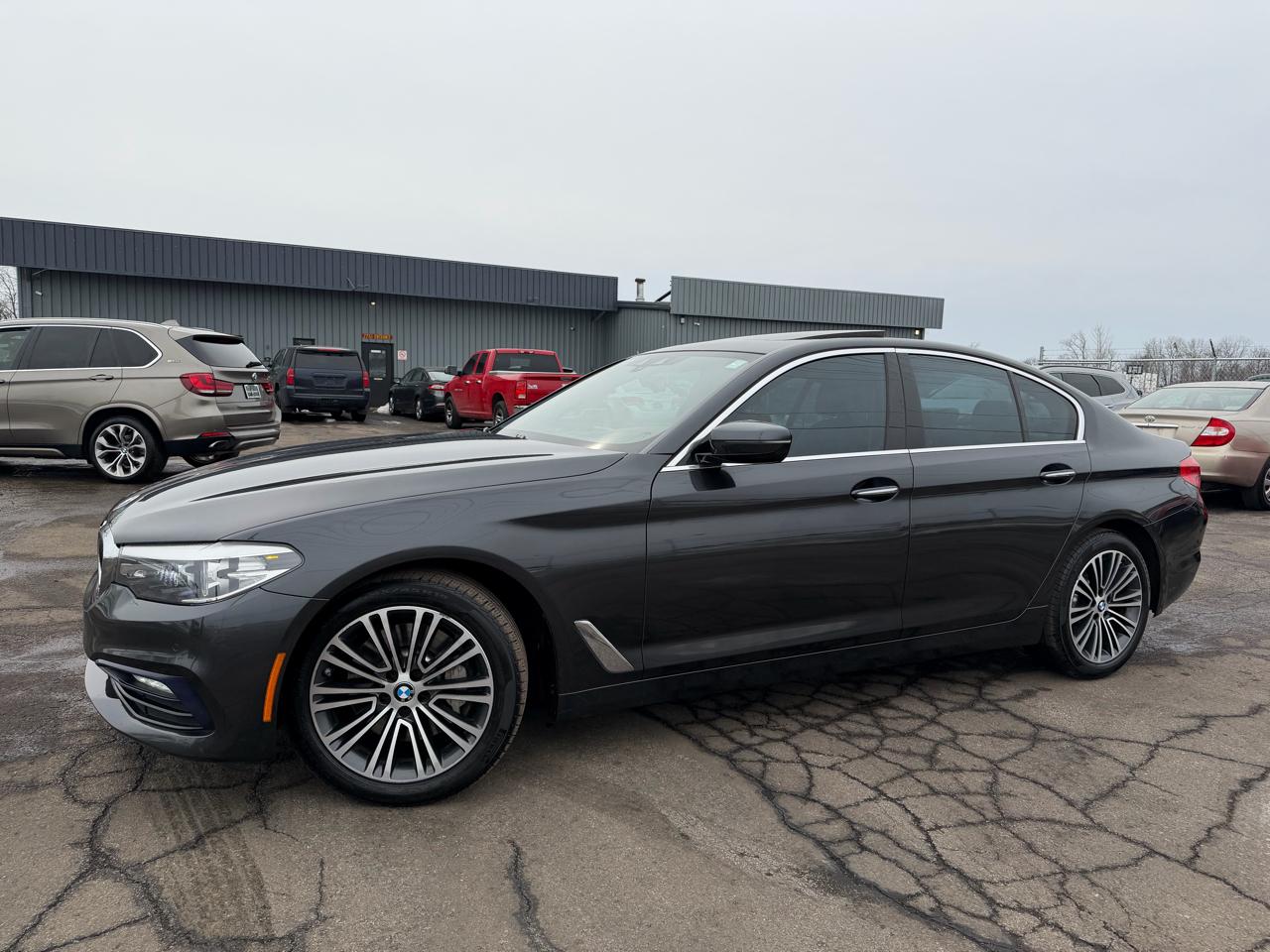 BMW 5 Series 530i xDrive Sedan 2018