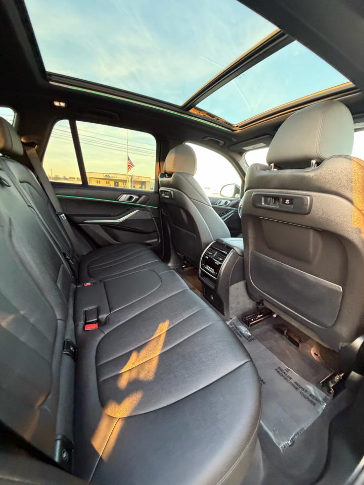 BMW X5 xDrive40i Sports Activity Vehicle 2019