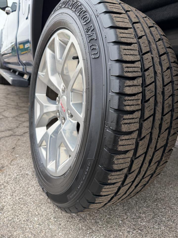 GMC Sierra 1500 4WD Double Cab 143.5" SLT 2017