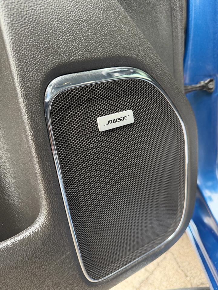 GMC Sierra 1500 4WD Double Cab 143.5" SLT 2017