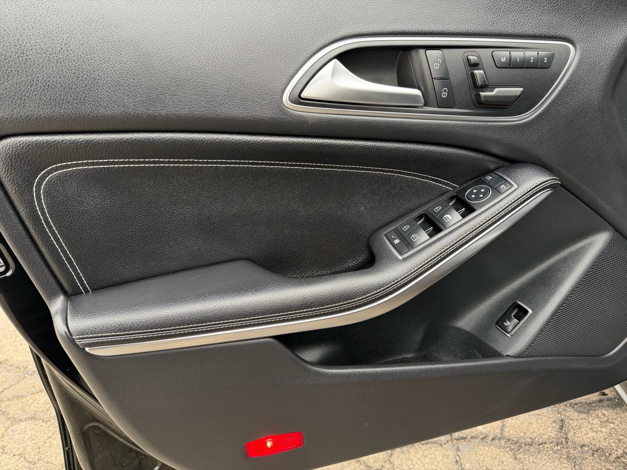 Mercedes-Benz CLA 4dr Sdn CLA 250 FWD 2016