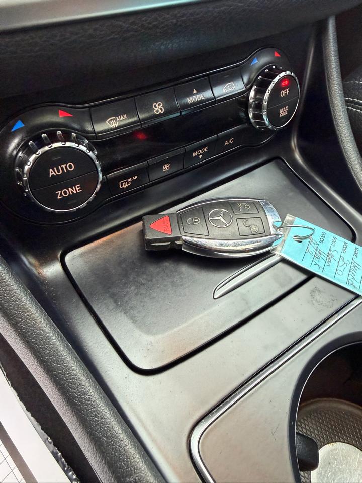 Mercedes-Benz CLA 4dr Sdn CLA 250 FWD 2016