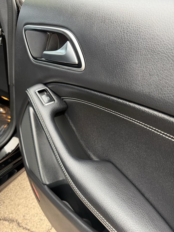 Mercedes-Benz CLA 4dr Sdn CLA 250 FWD 2016