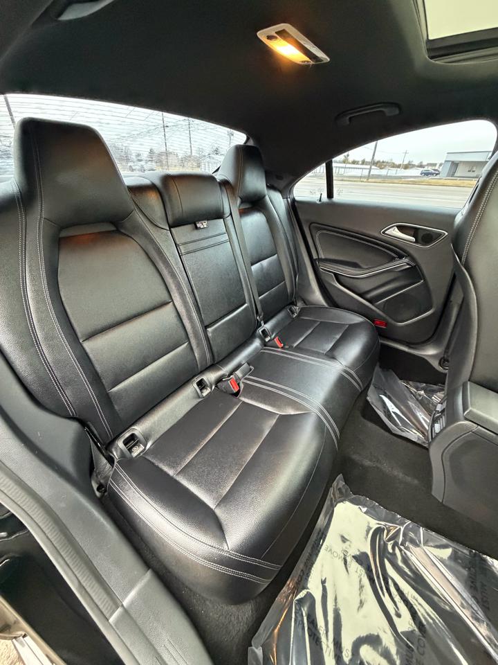 Mercedes-Benz CLA 4dr Sdn CLA 250 FWD 2016