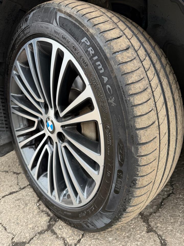 BMW 5 Series 530i Sedan 2019