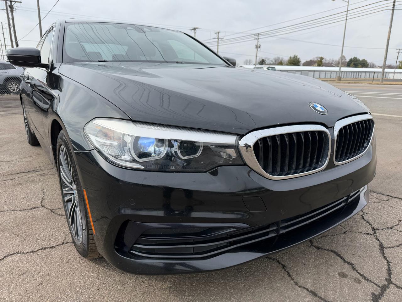 BMW 5 Series 530i Sedan 2019