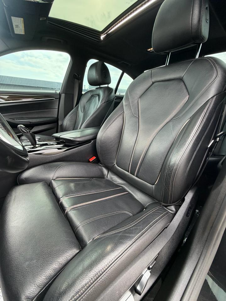 BMW 5 Series 530i Sedan 2019