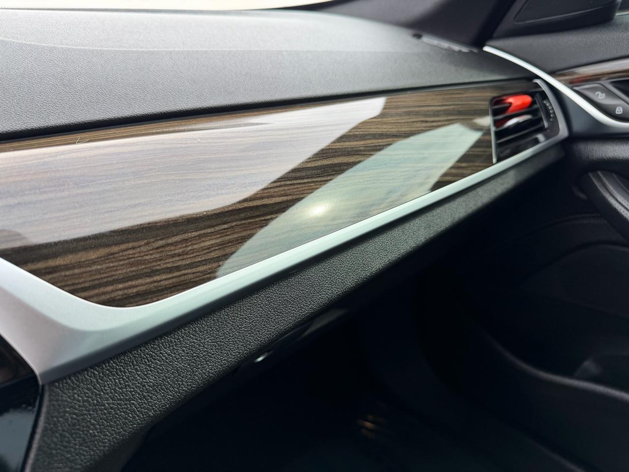 BMW 5 Series 530i Sedan 2019