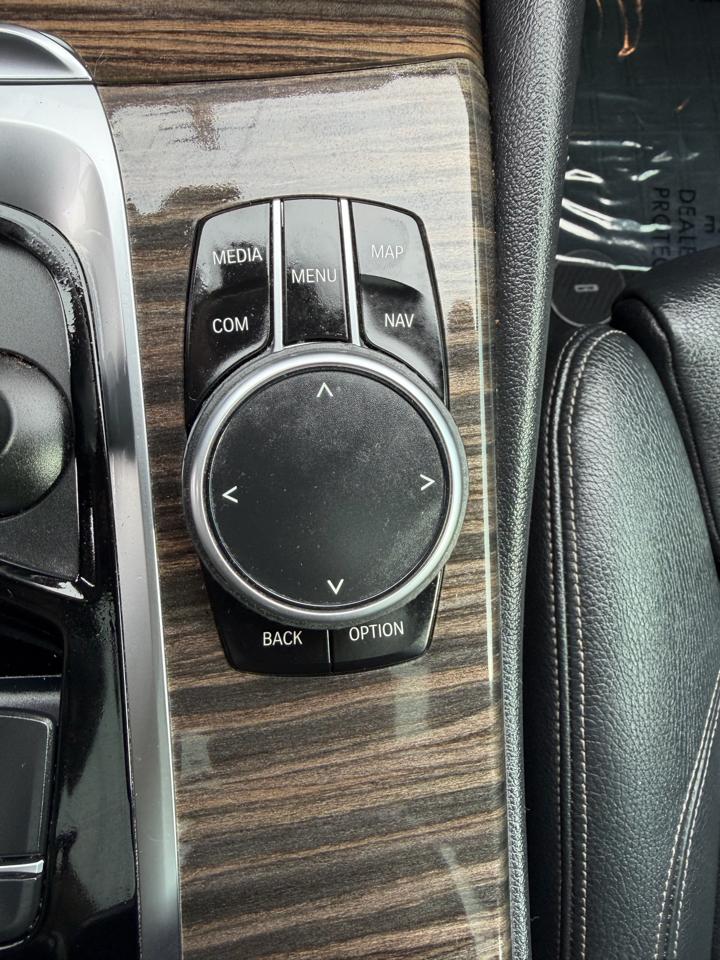 BMW 5 Series 530i Sedan 2019