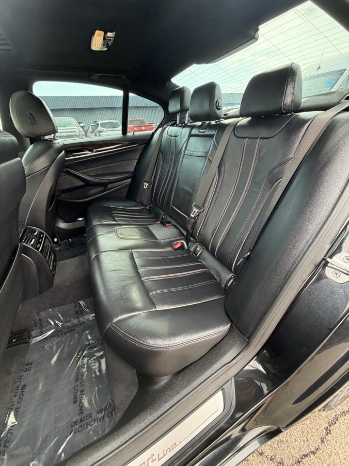 BMW 5 Series 530i Sedan 2019