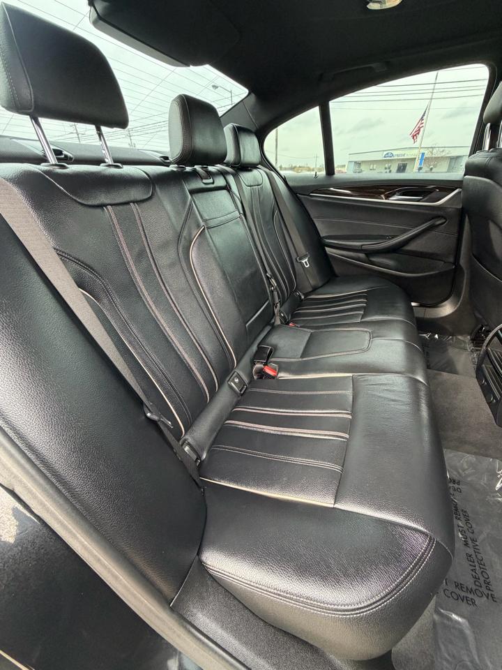 BMW 5 Series 530i Sedan 2019