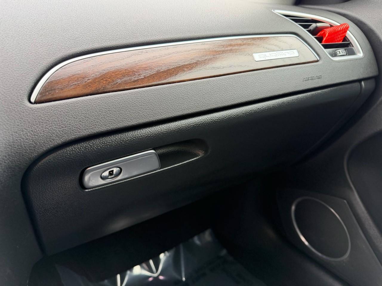 Audi A4 Auto quattro 2.0T Premium Plus 2016