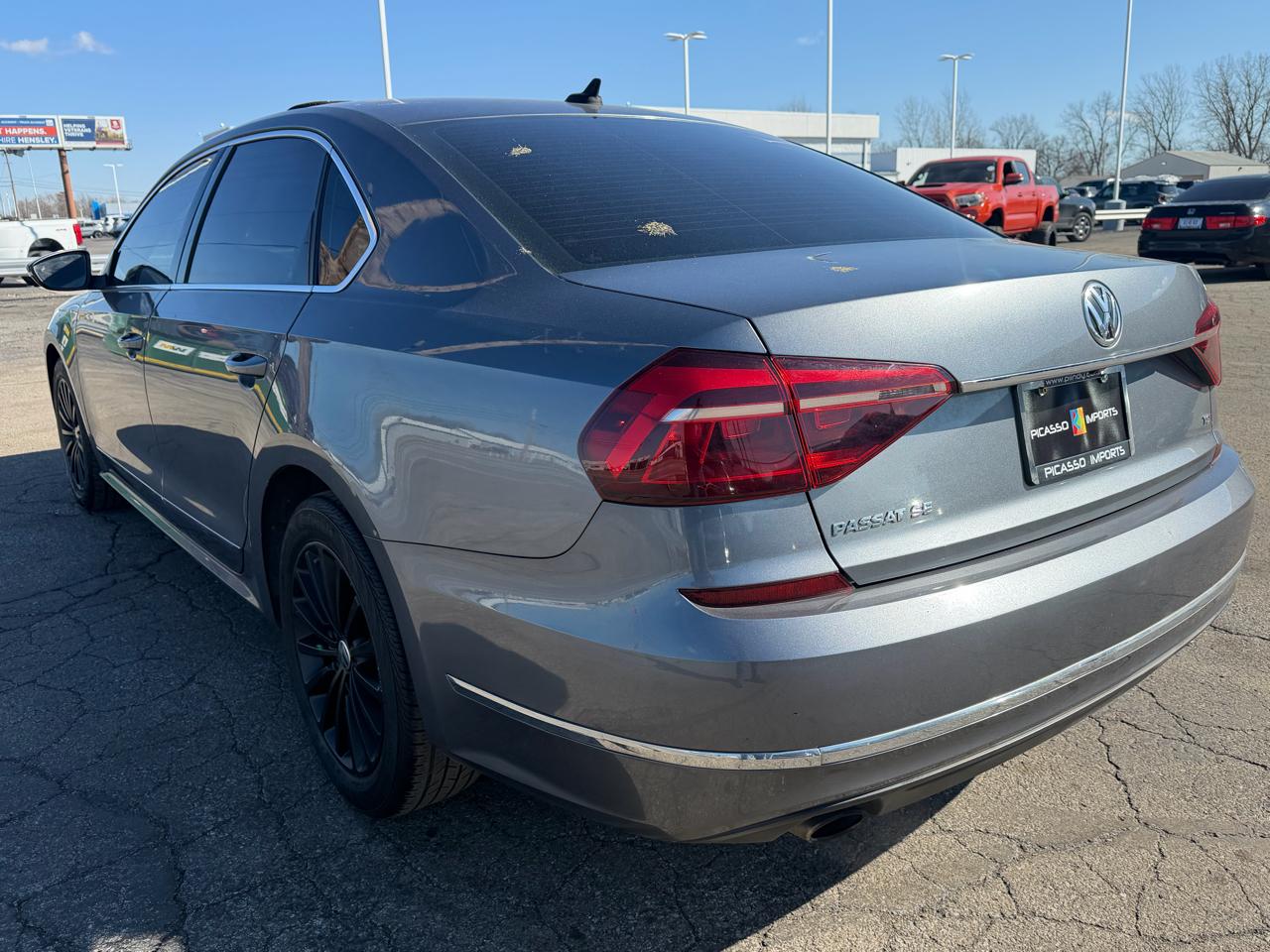 Volkswagen Passat 1.8T SE Auto 2017