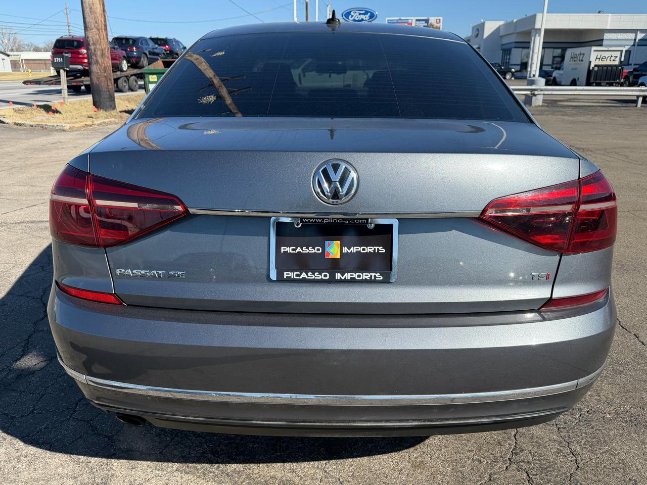 Volkswagen Passat 1.8T SE Auto 2017