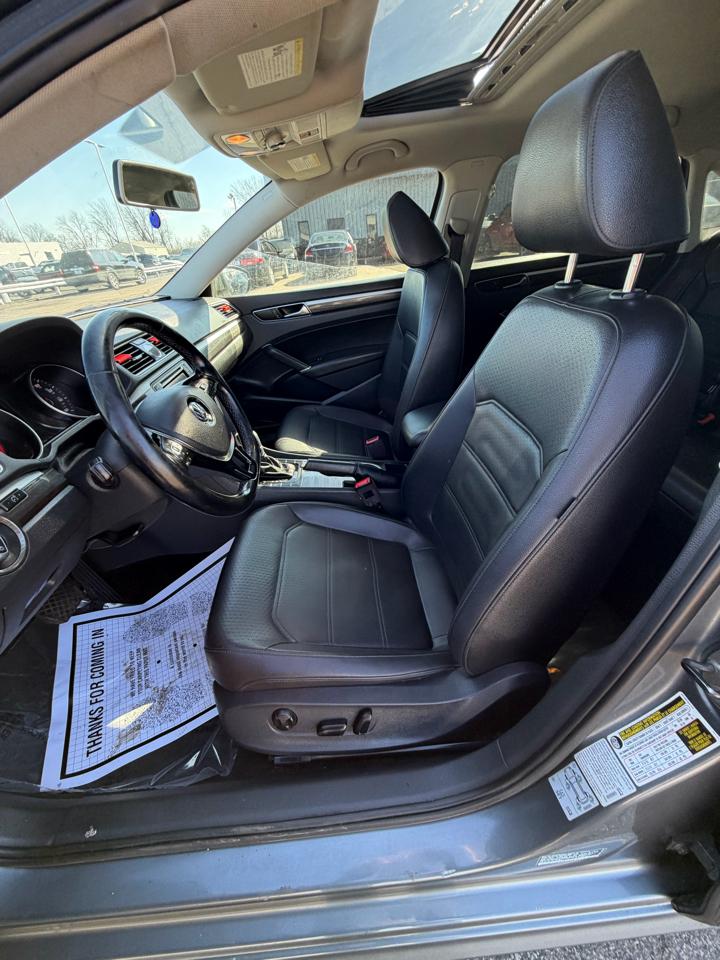 Volkswagen Passat 1.8T SE Auto 2017