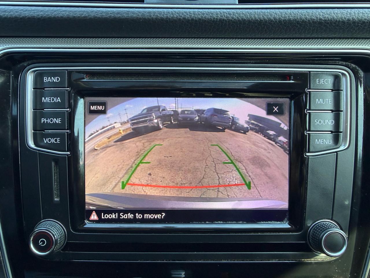 Volkswagen Passat 1.8T SE Auto 2017