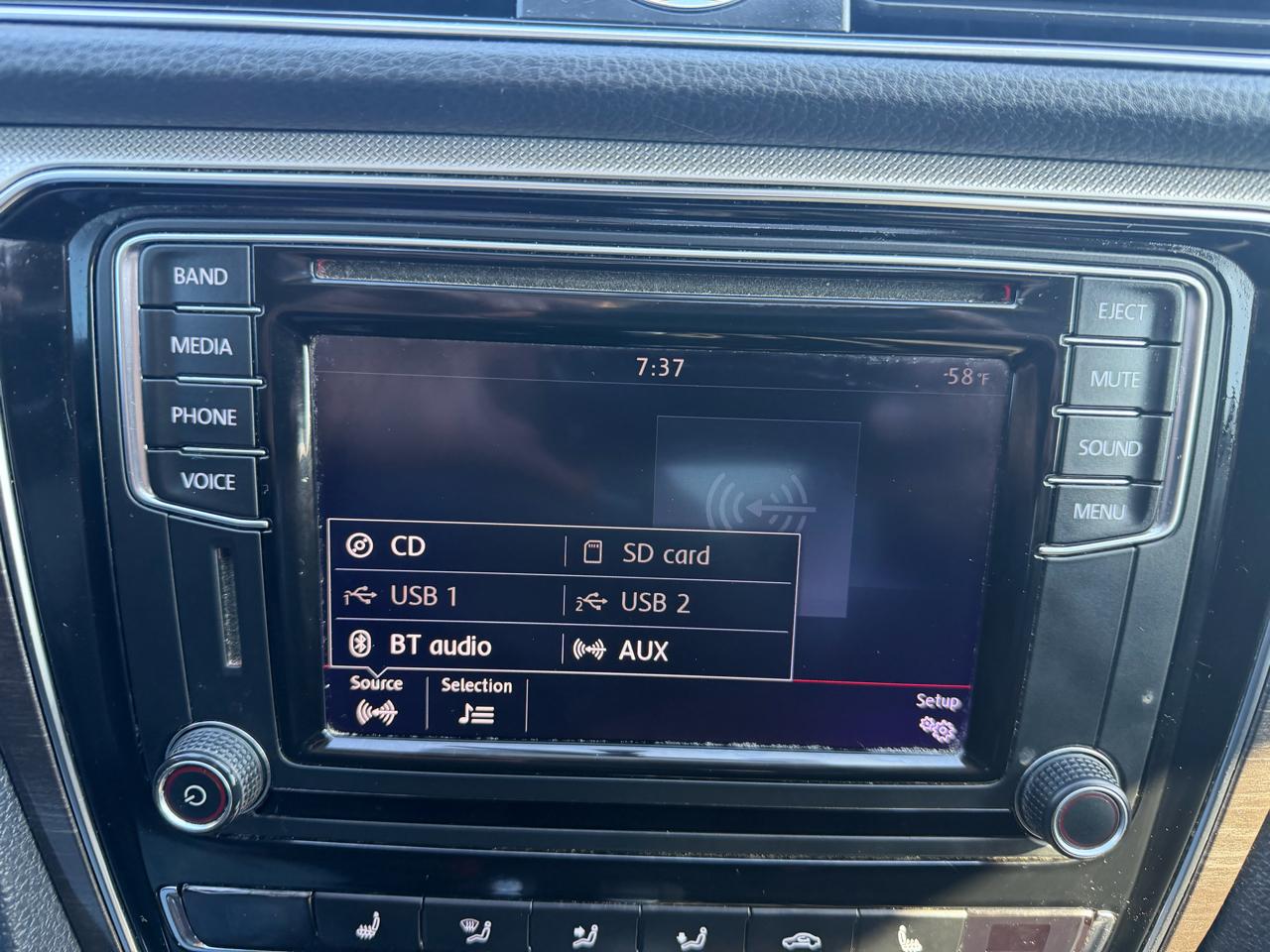 Volkswagen Passat 1.8T SE Auto 2017