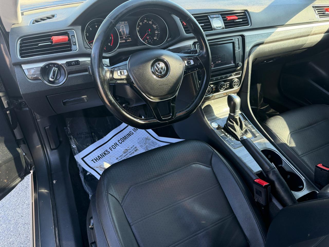 Volkswagen Passat 1.8T SE Auto 2017