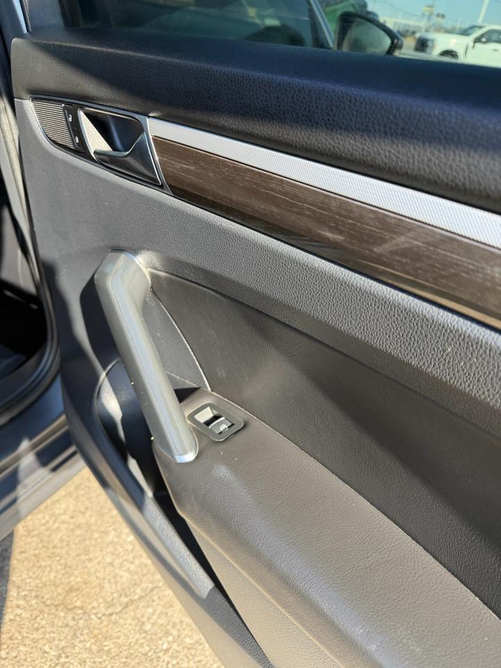 Volkswagen Passat 1.8T SE Auto 2017