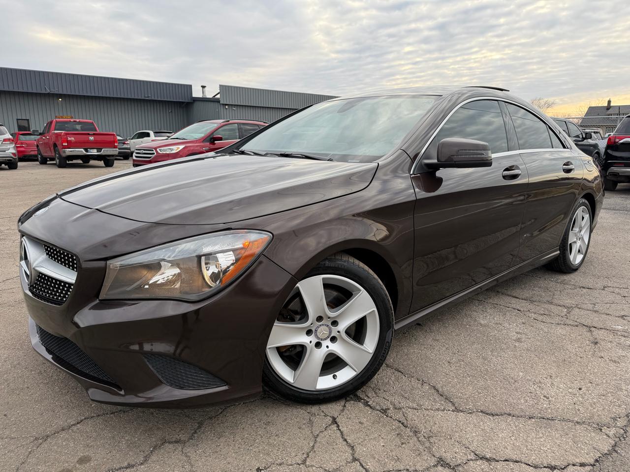 Mercedes-Benz CLA 4dr Sdn CLA 250 4MATIC 2016