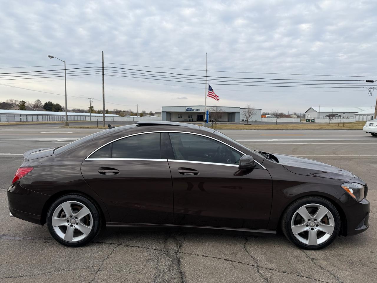 Mercedes-Benz CLA 4dr Sdn CLA 250 4MATIC 2016