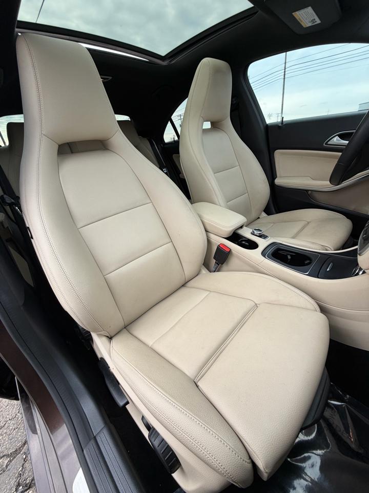 Mercedes-Benz CLA 4dr Sdn CLA 250 4MATIC 2016