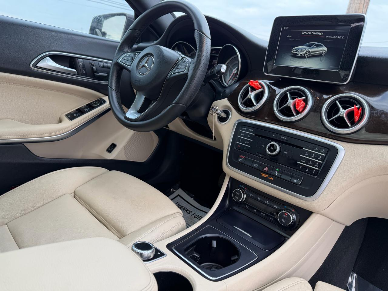 Mercedes-Benz CLA 4dr Sdn CLA 250 4MATIC 2016