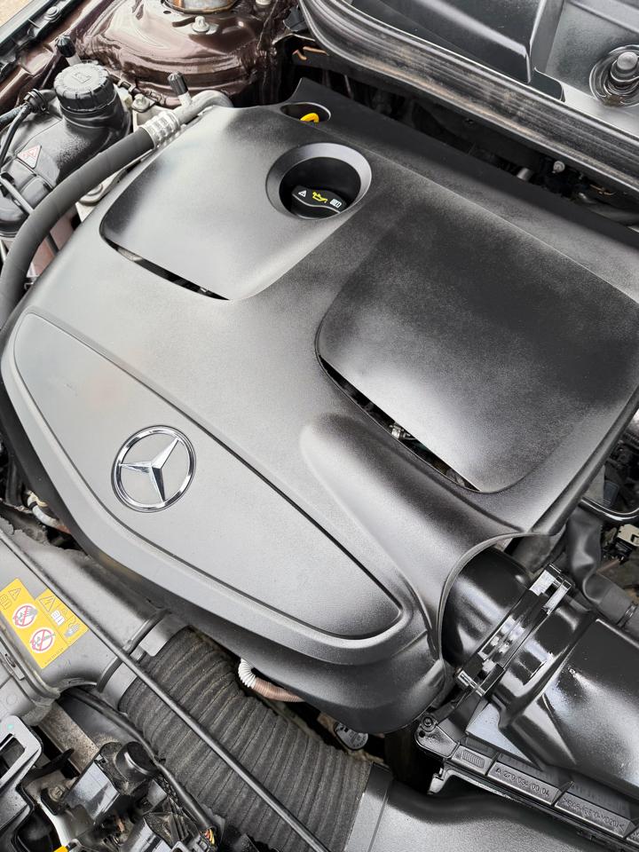 Mercedes-Benz CLA 4dr Sdn CLA 250 4MATIC 2016