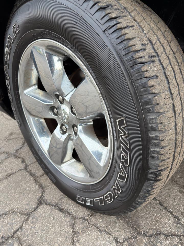 RAM 1500 4WD Crew Cab 140.5" Big Horn 2015