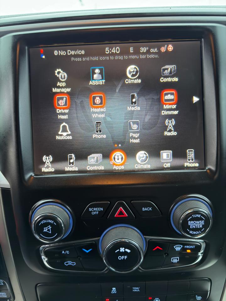 RAM 1500 4WD Crew Cab 140.5" Big Horn 2015