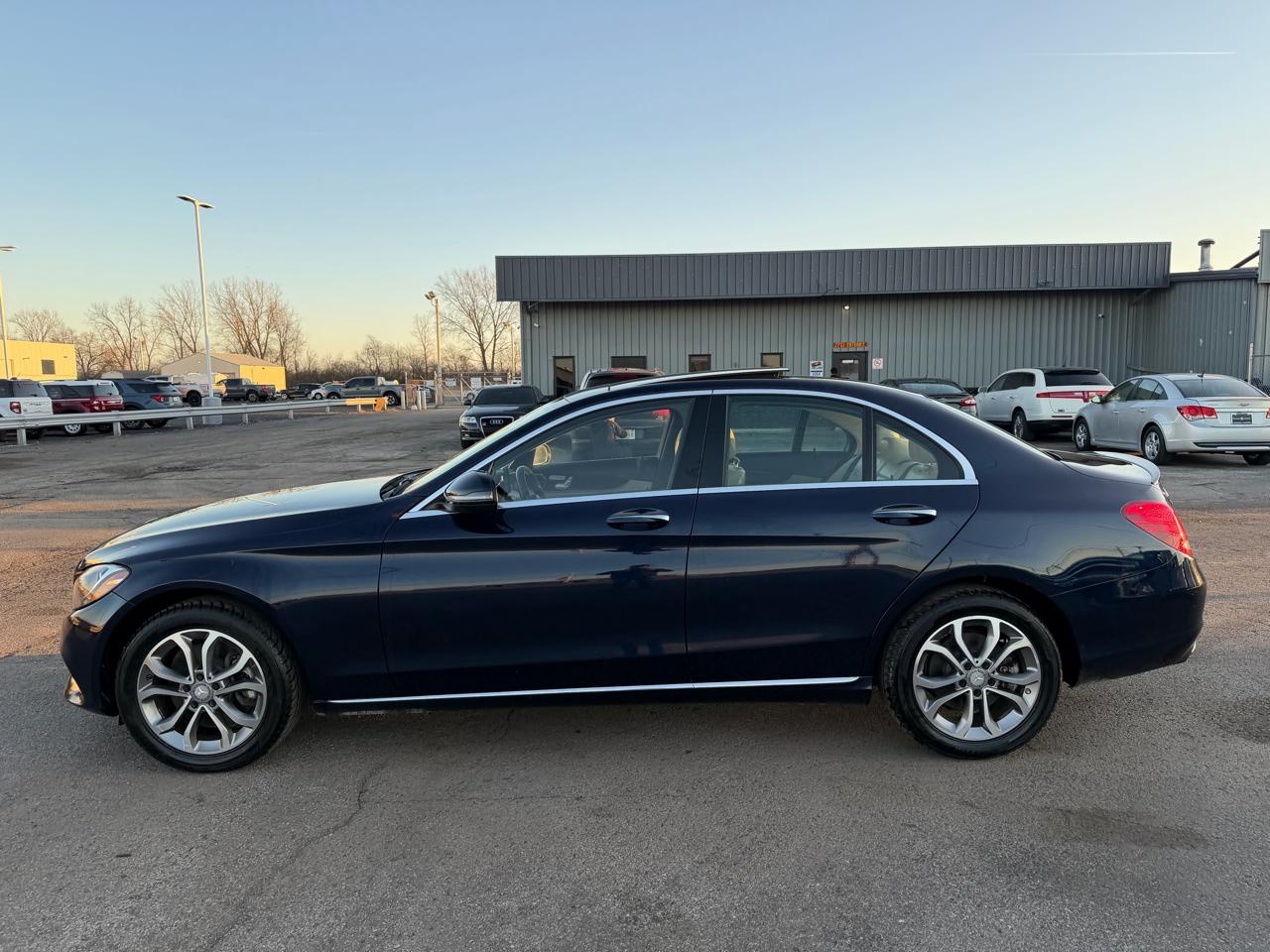 Mercedes-Benz C-Class 4dr Sdn C 300 4MATIC 2016