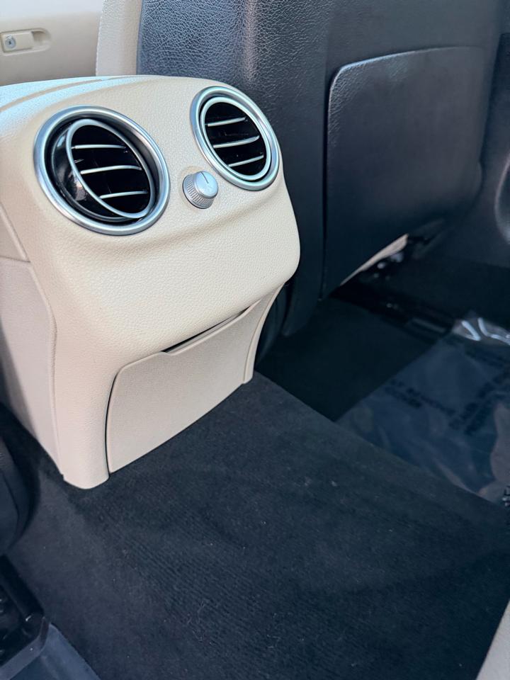 Mercedes-Benz C-Class 4dr Sdn C 300 4MATIC 2016