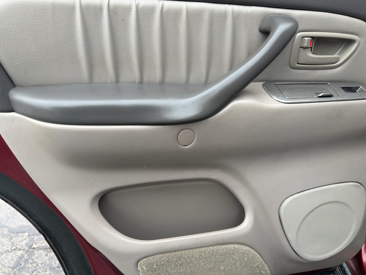 Toyota Sequoia 4WD 4dr Limited (Natl) 2007