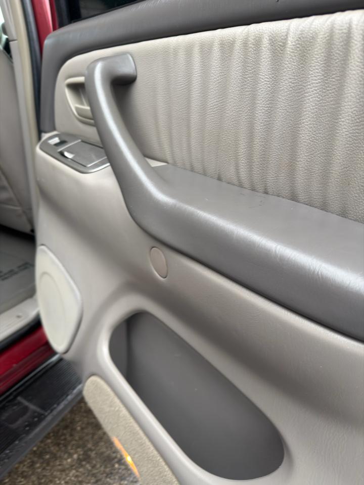 Toyota Sequoia 4WD 4dr Limited (Natl) 2007