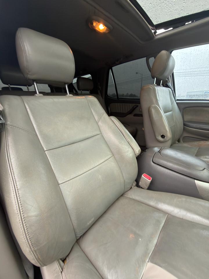 Toyota Sequoia 4WD 4dr Limited (Natl) 2007