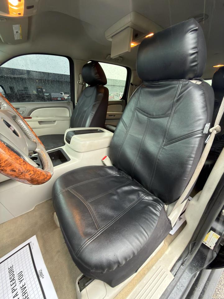 GMC Yukon XL 4WD 4dr 1500 SLT 2011